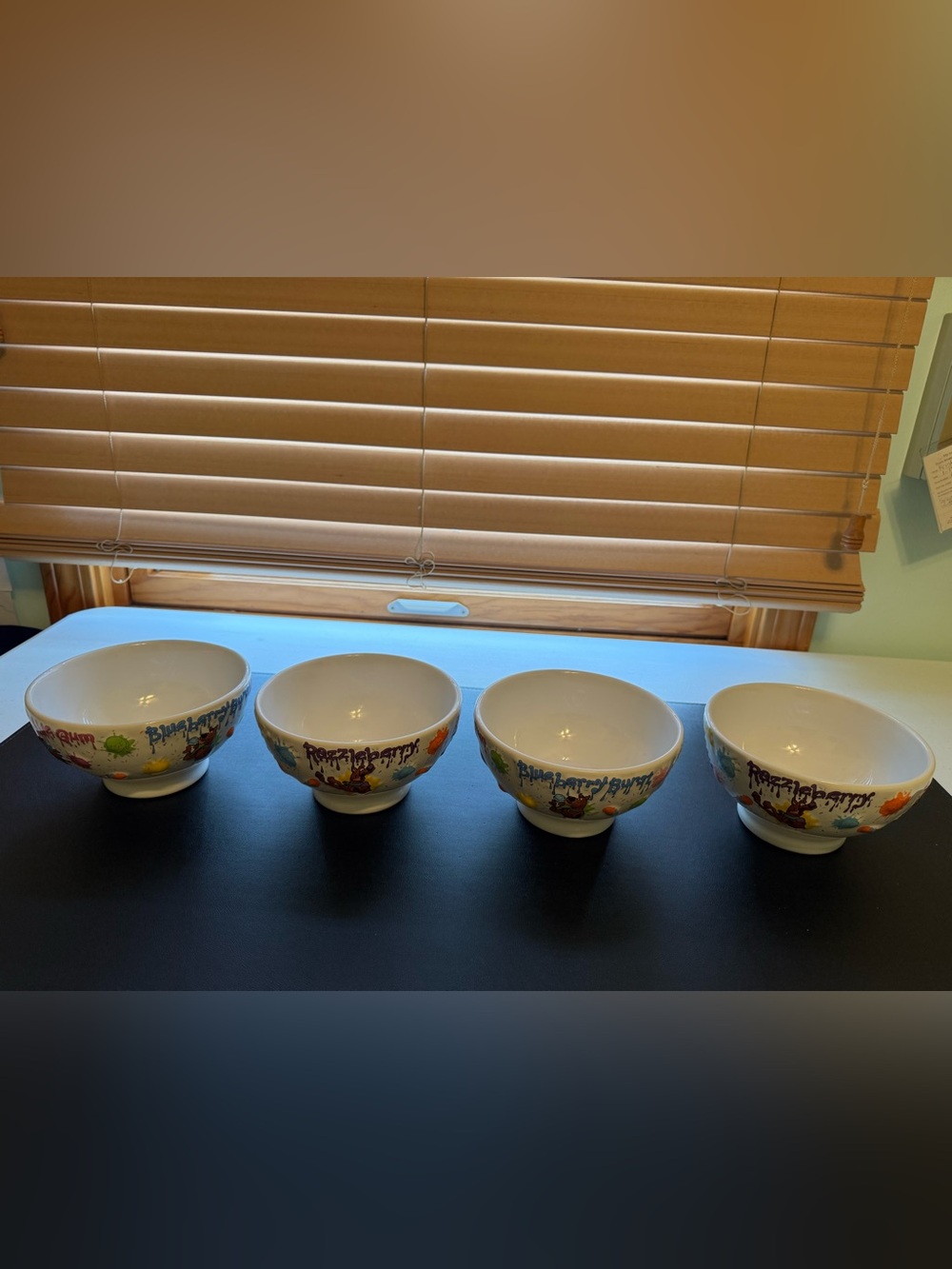 Scooby Doo Brand New Limited Edition Bowl Set